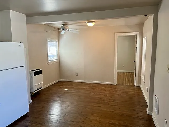 329 N 2nd St W — Photo 2
