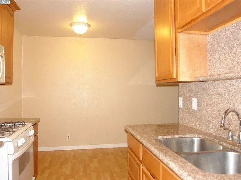 38500 Paseo Padre Pkwy #209 — Photo 13
