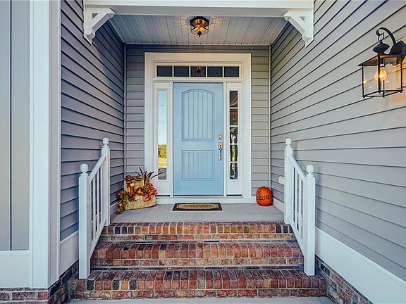 2nd image of 11260 Royal Ln