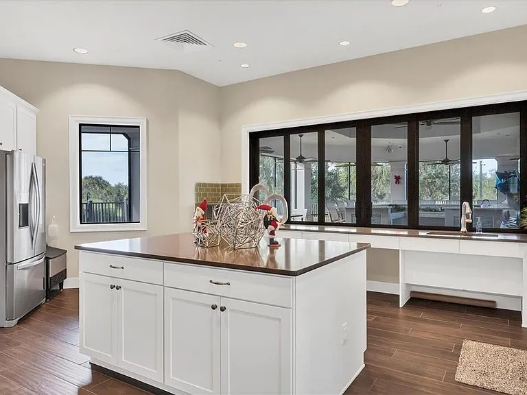 5721 Sweet Leaf Way — Photo 47
