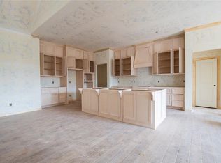 9750 Blue Bonnet Blvd, Edmond, OK 73025
