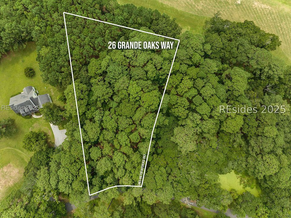 1st image of 26 Grande Oaks Way