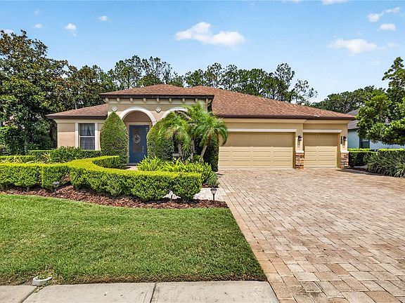 2nd image of 4726 LAGO VISTA CIRCLE