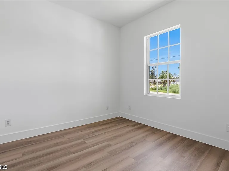 4710 27th St SW — Photo 17