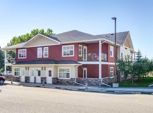 5300 N Vista Trl #D3, Blackfalds, AB T4M0L8