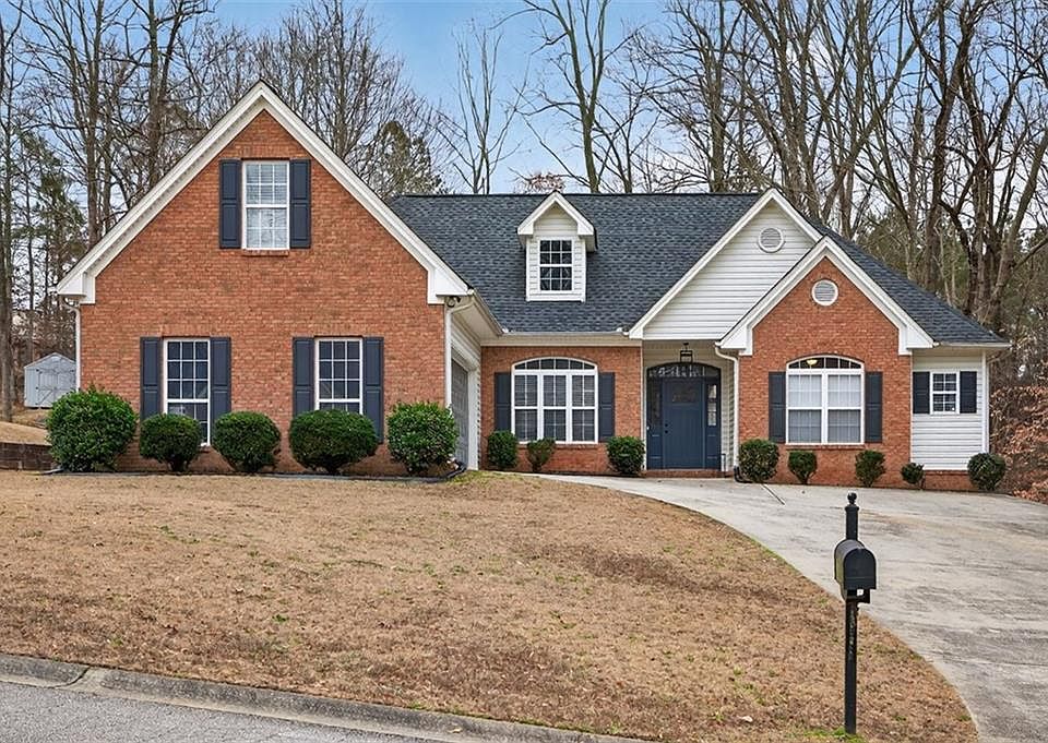 1st image of 4744 Amsterdam Ln