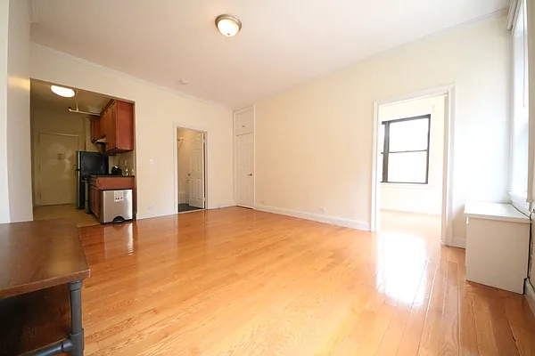 Rented by (Legacy) NY Quality Living Uptown | media 17