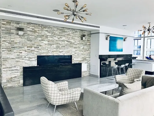 Rented by Loftey LLC | media 7