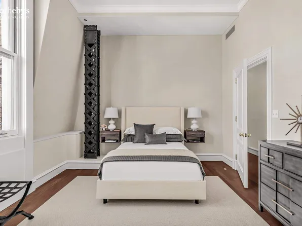 170 5th Avenue image 16 of 26