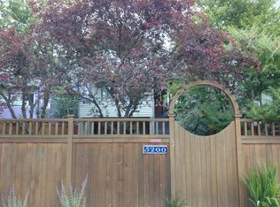 5200 Keystone Pl N, Seattle, WA 98103