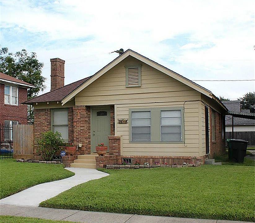 1st image of 2611 Rosewood St