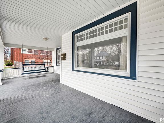 4th image of 655 N Cherry St