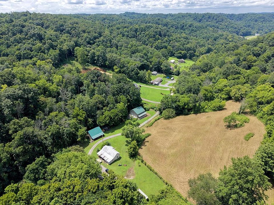 1st image of 490 Ford Hollow Rd
