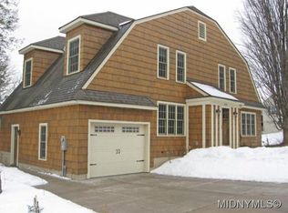 105 Clinton St, Whitesboro, NY 13492