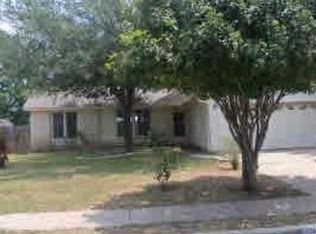 2107 Bluebonnet Dr, Round Rock, TX 78664