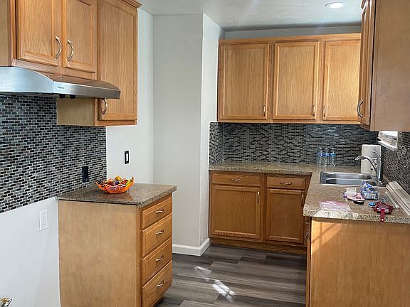 5th image of 15702 Halldale Ave #A
