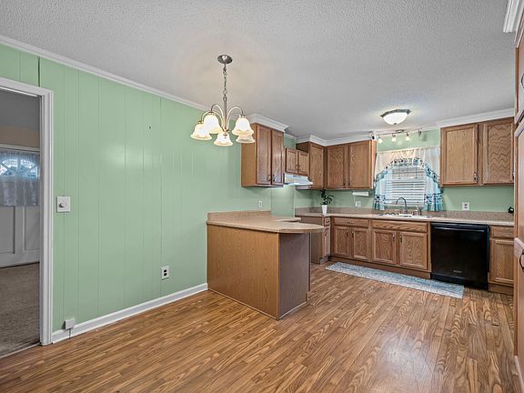 5th image of 1416 Beauty Ave