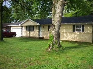 2415 S Ingram Mill Rd, Springfield, MO 65804