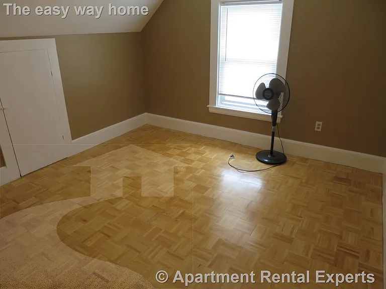 95 Flint St — Photo 10
