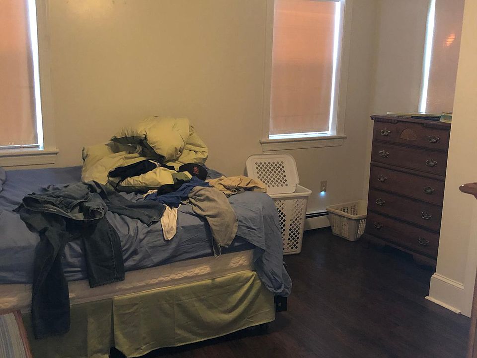 2nd image of 4382 Manayunk Ave APT A