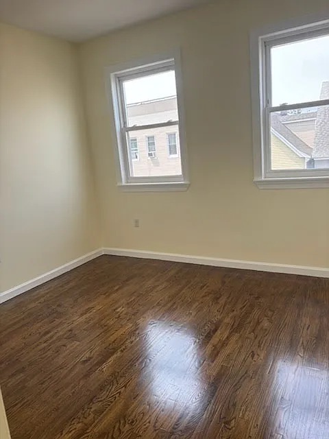 42 Hawkins Street - 2R — Photo 4