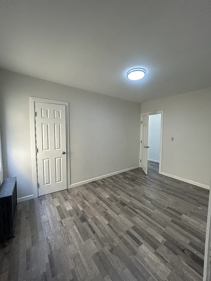 315 Beach 90th Street — Photo 3