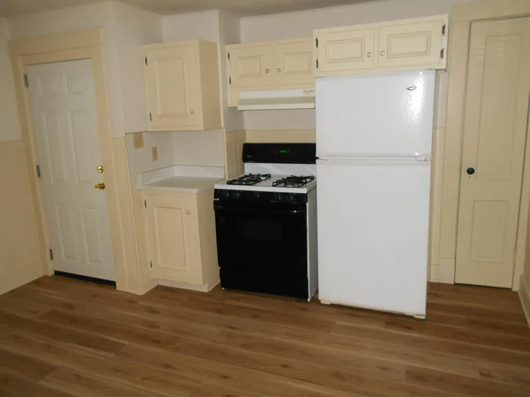2658 Myrtle St #2 — Photo 10