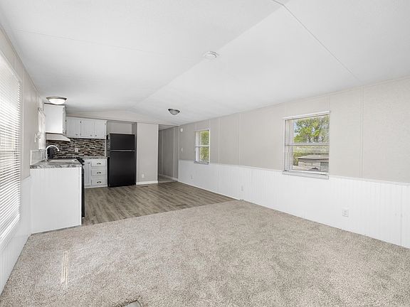 3rd image of 1500 18th St SW