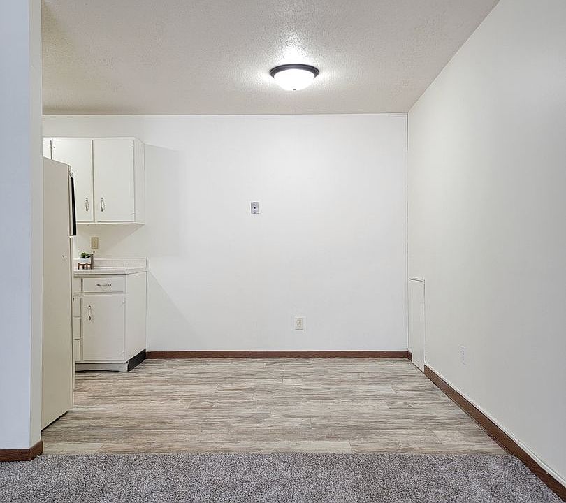 Park Apartments 1401 1401 5th Ave SE Jamestown ND Zillow