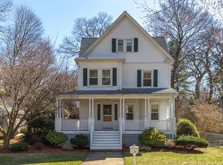 37 Richardson Rd, Melrose, MA 02176