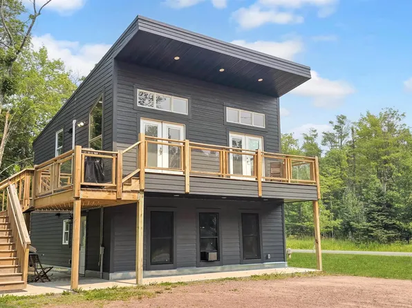365 Mondamin Trl, La Pointe, WI 54850