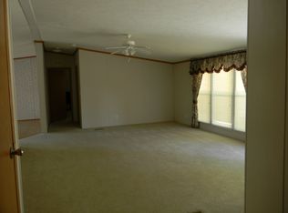 1 Carl Dr, Carbondale, IL 62902