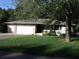 917 E Dartmoor Ave, Seven Hills, OH