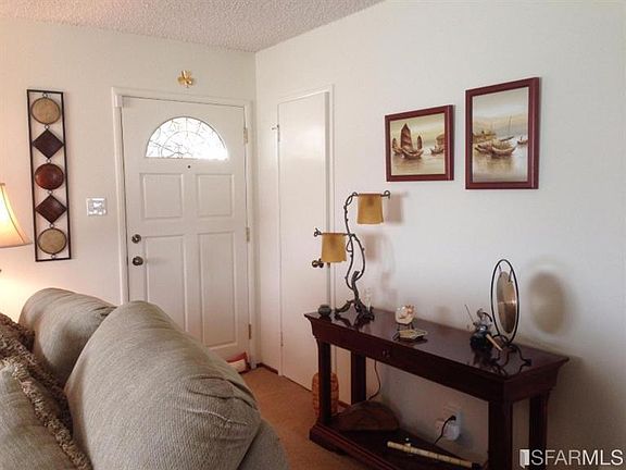 2nd image of 328 Skyline Dr