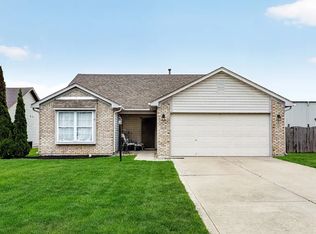 5639 Wood Hollow Dr, Indianapolis, IN 46239