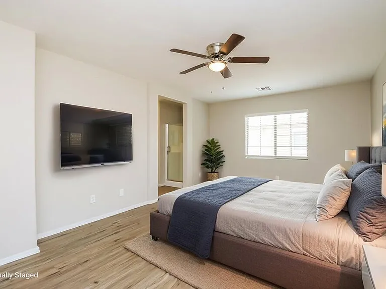3884 E Santa Fe Ln — Photo 9
