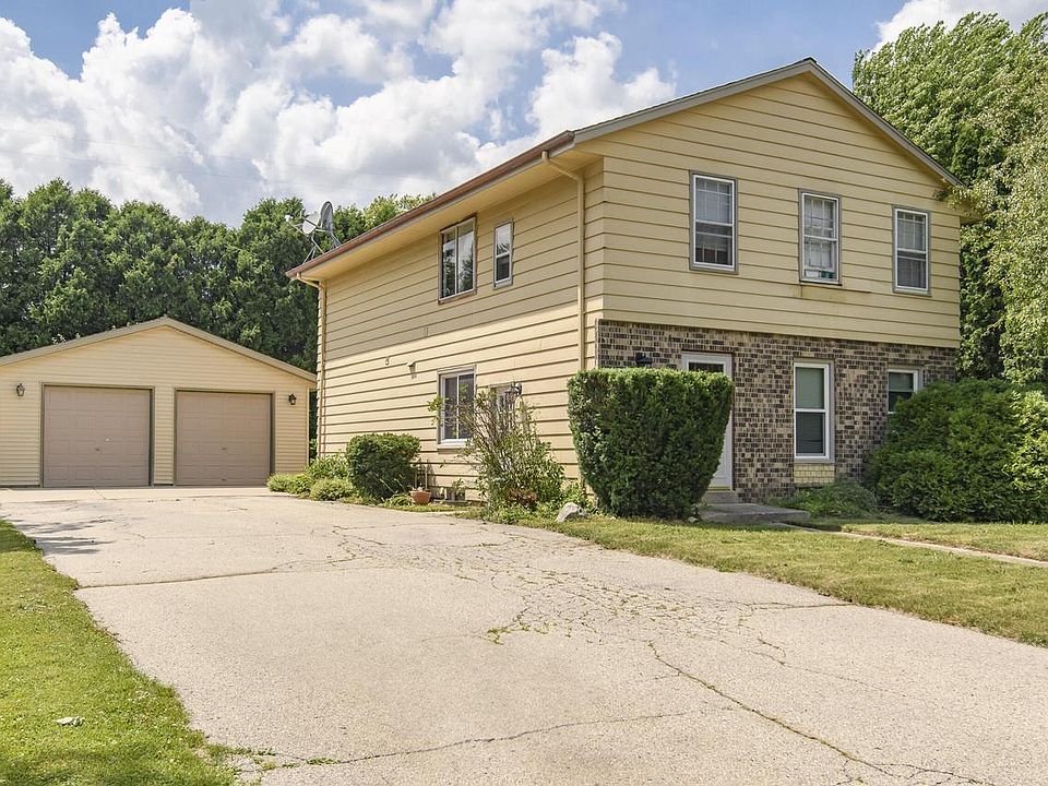 1st image of 141 Judge DRIVE #145