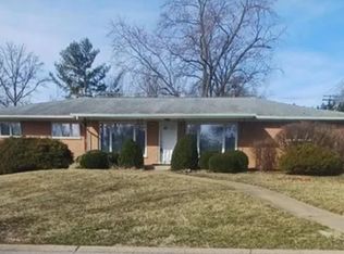 734 Villa Capri Ct, Saint Louis, MO 63132