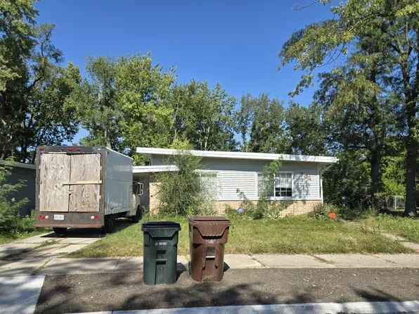 304 Somonauk St, Park Forest, IL 60466