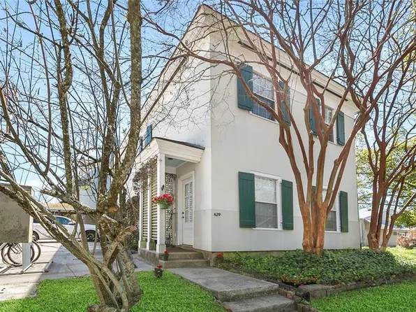 629 Lafitte St, Mandeville, LA 70448