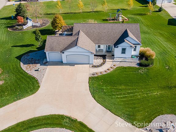 2nd image of 9509 Deerway Ct