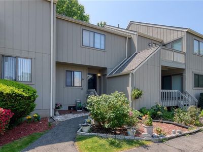 107 Watch Hill Road #107, Branford, CT, 06405