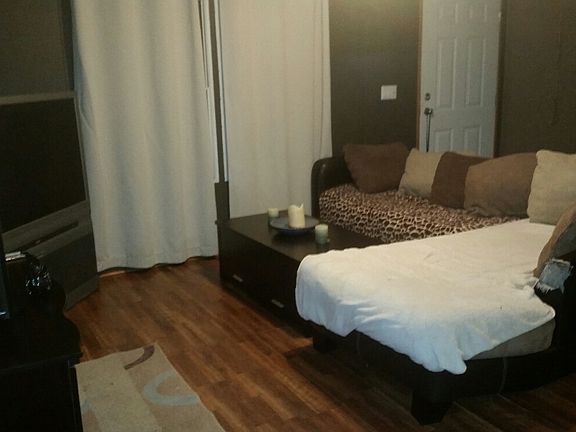 2nd image of 185 Kleyla Dr SE