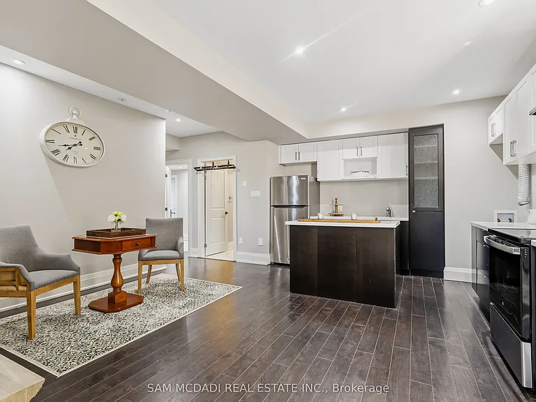 962 Fredonia Dr #BASEMENT — Photo 4