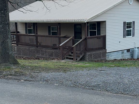2nd image of 560 Mountain View School Rd