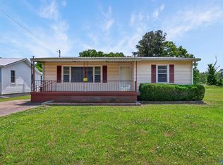 1021 Springfield Ave, Gadsden, AL 35903