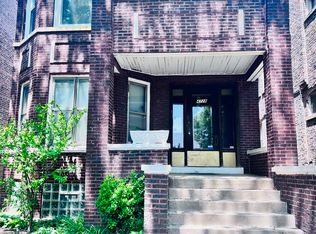 4728 W Gladys Ave #1, Chicago, IL 60644