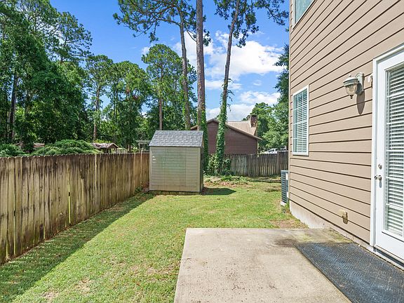 5th image of 4060 11th St