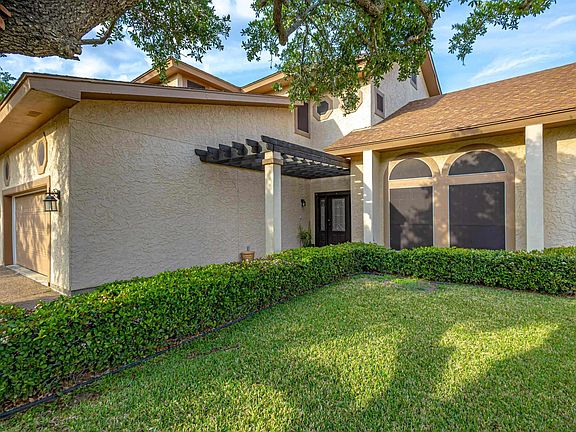 3rd image of 8507 Callow Ct