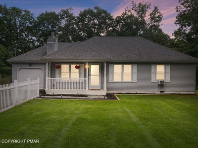 7 Flagstone Ln, East Stroudsburg, PA, 18302